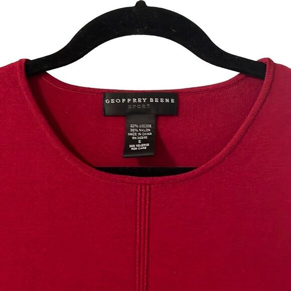 Geoffrey Beene deep red sleeveless shell with stretch size Small - Picture 2 of 6